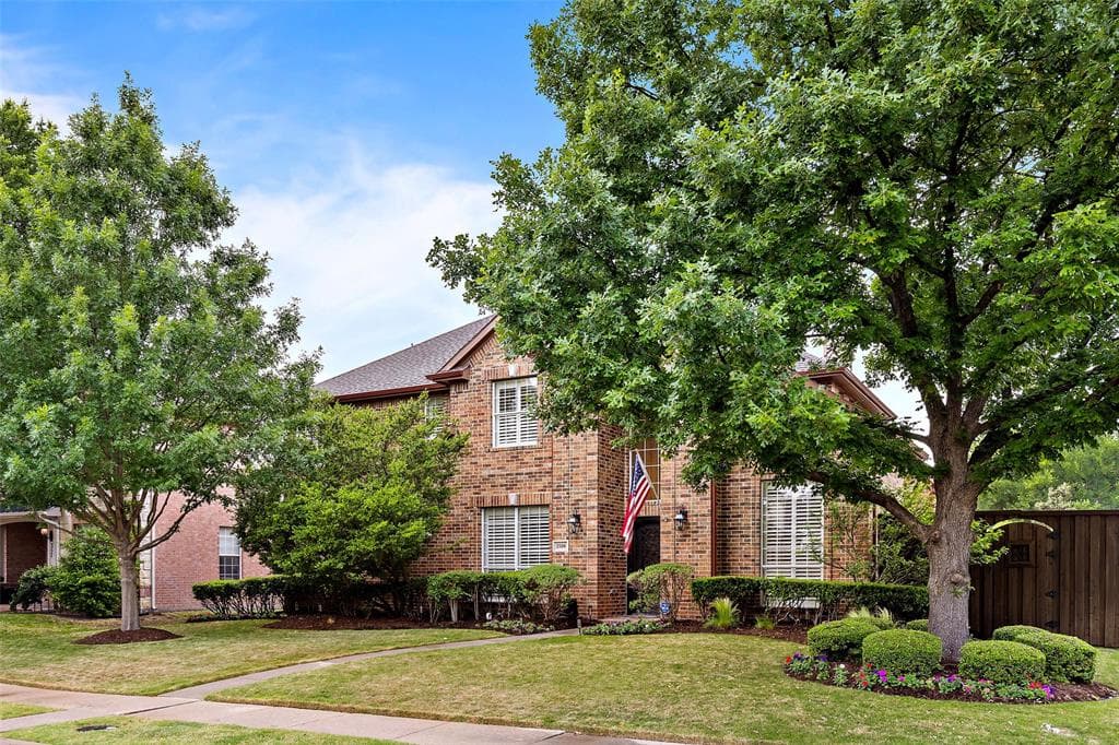 2598 Middleton Dr