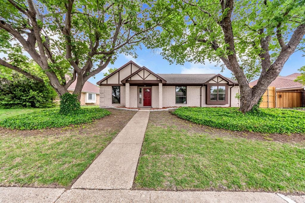 213 Apollo Rd