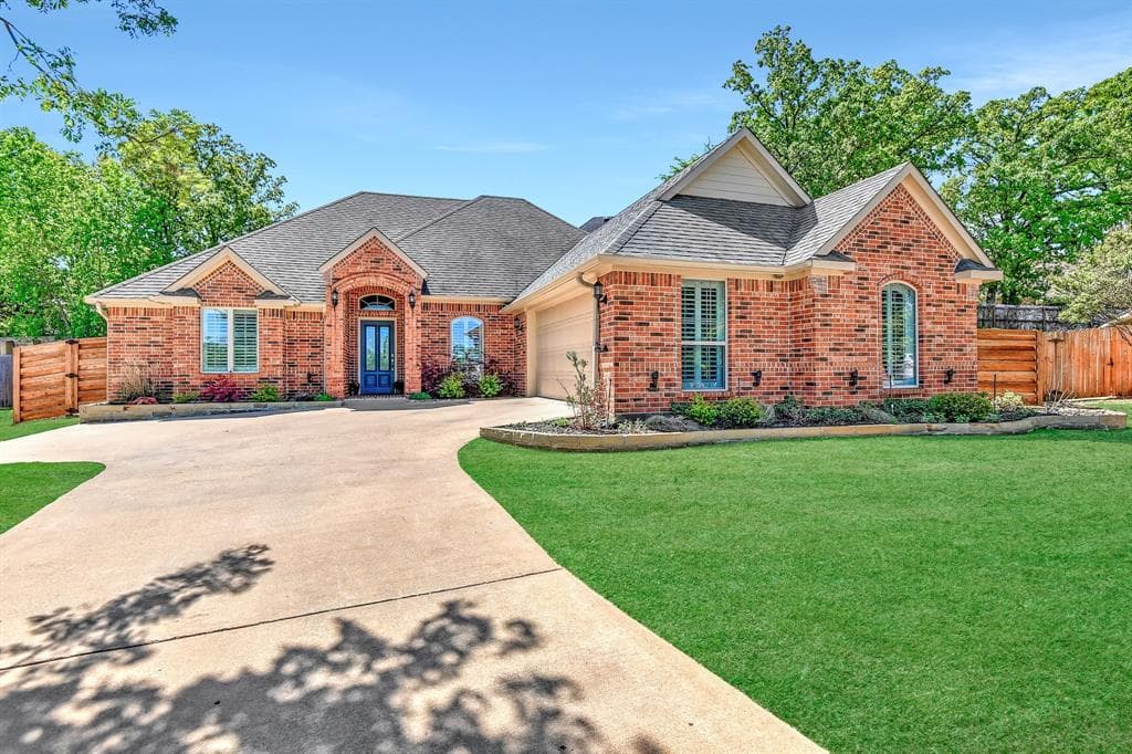 2510 Renaissance Cir