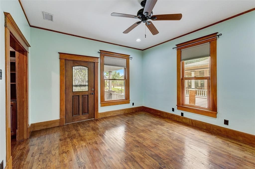 Gallery image 3