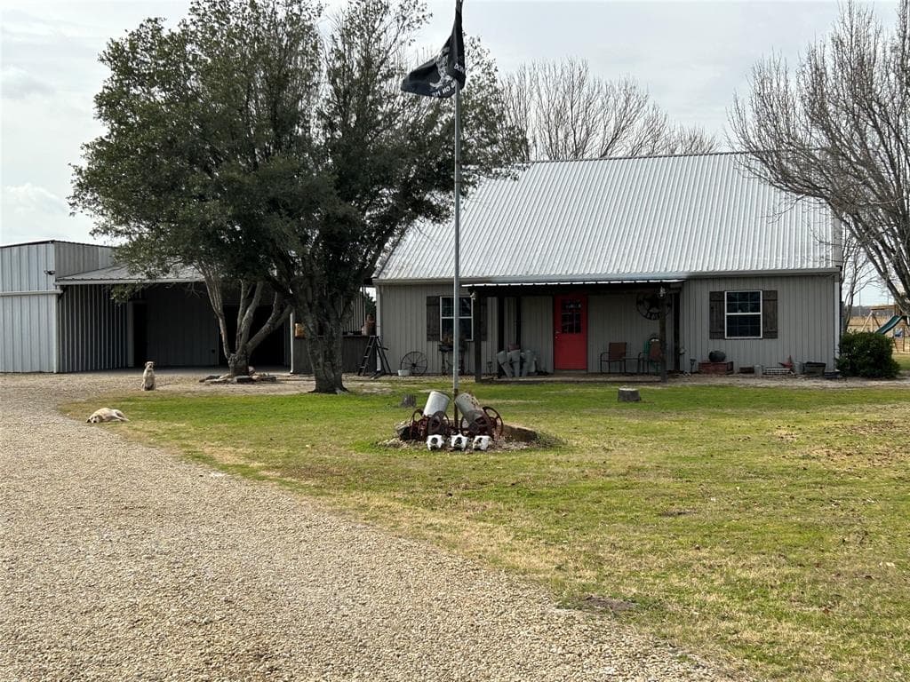 6999 County Road 4094