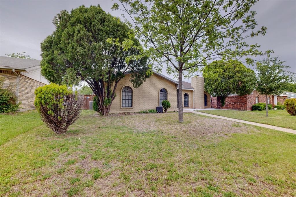 9323 County View Rd