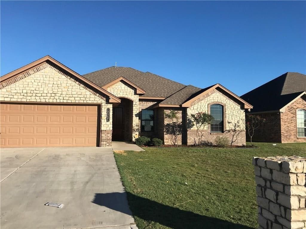 9134 Parkview Cir