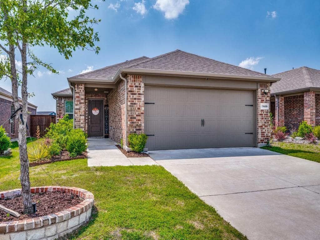 7529 Continental Dr