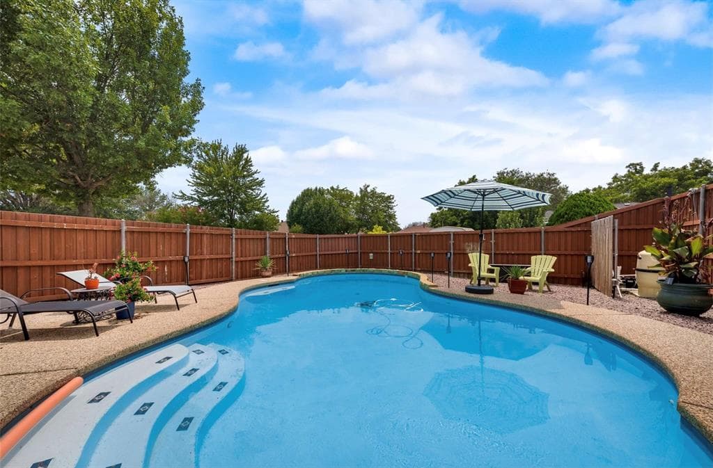 102 Apollo Rd