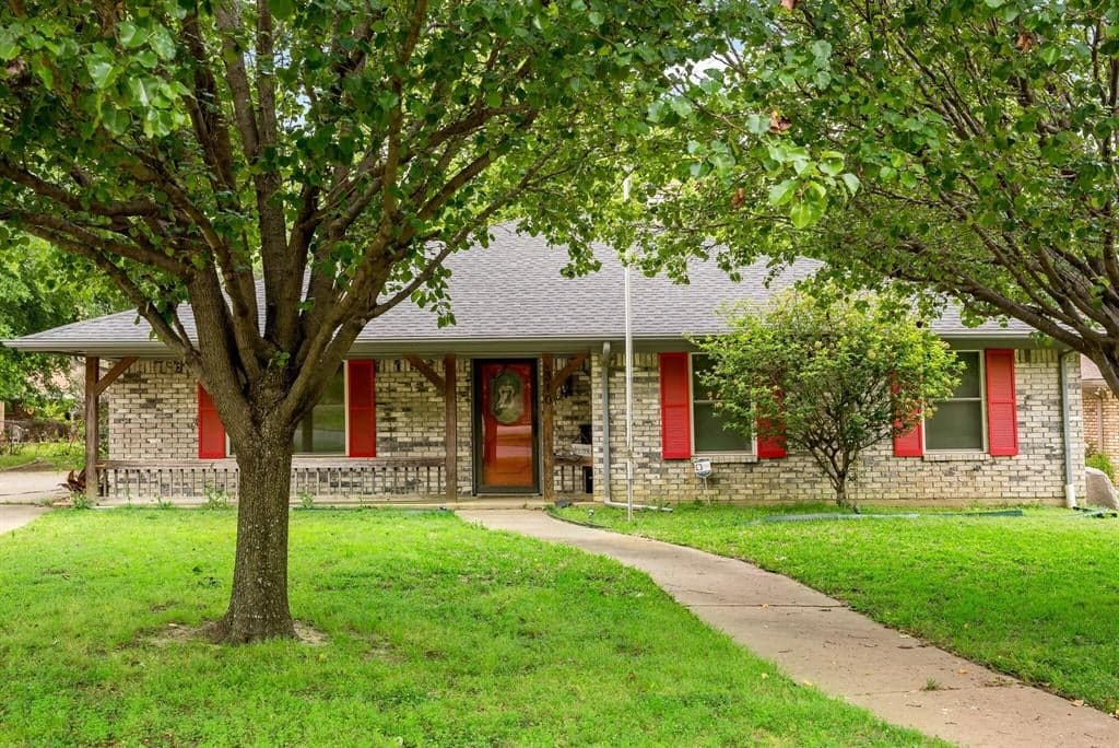 310 Jamie Way