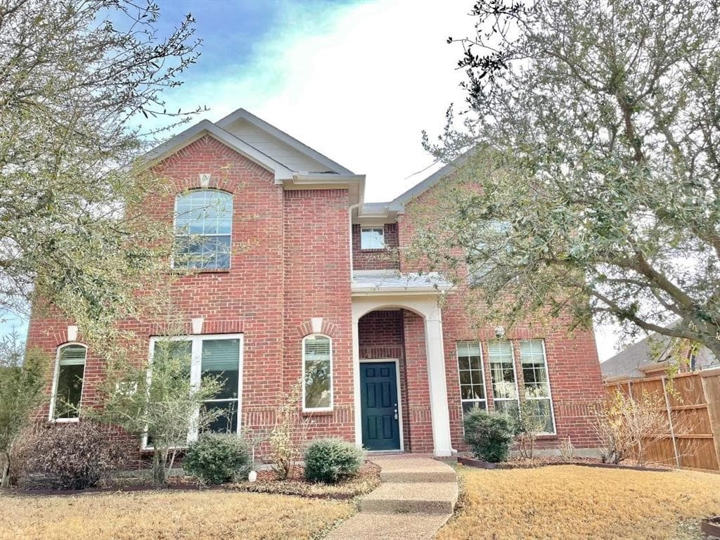 11877 Yoakum Dr