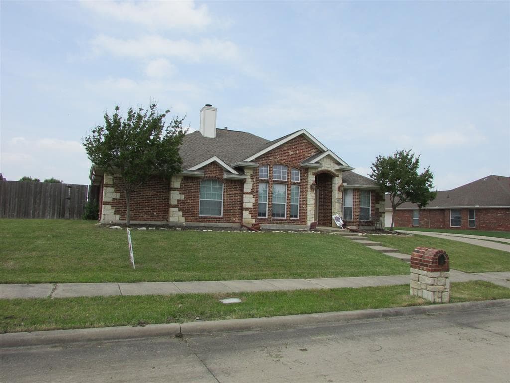 3401 Poe Dr