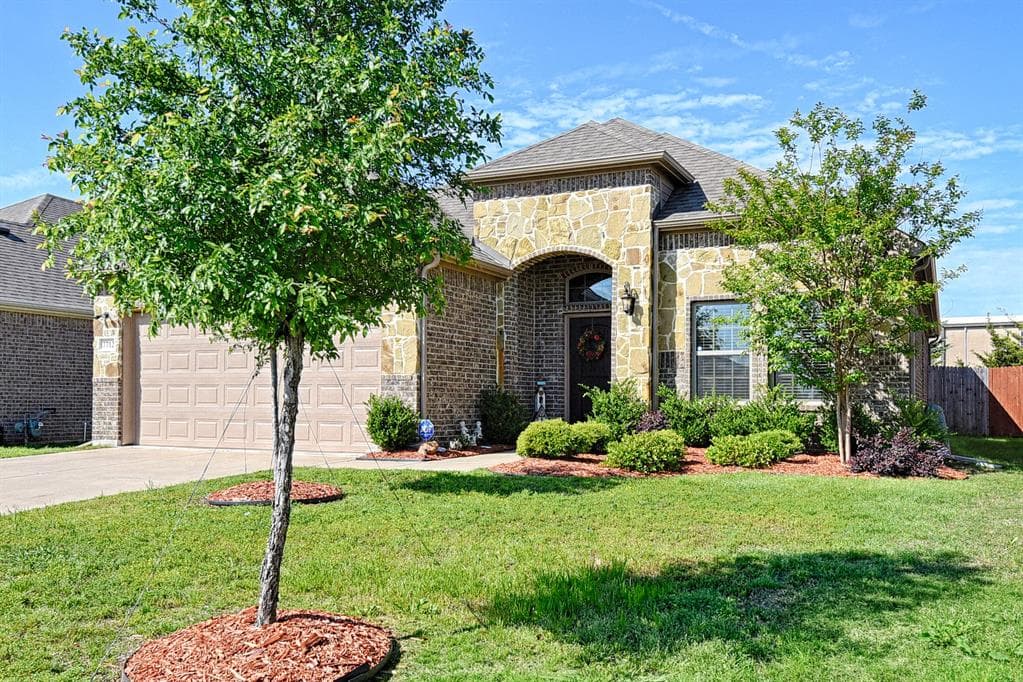 7712 Cottonwood Dr