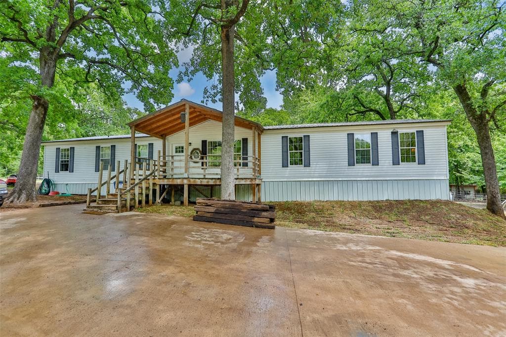 1800 County Road 297