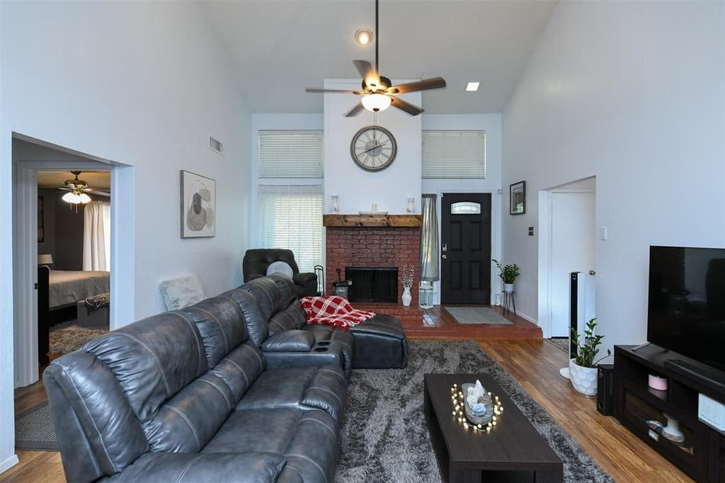 Gallery image 5