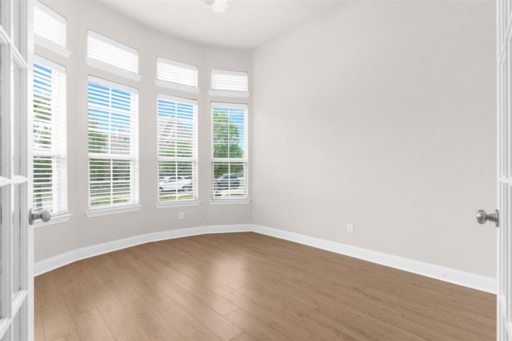 Gallery image 4