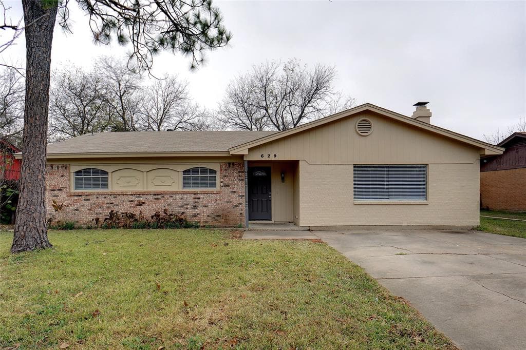 629 Cheltenham Dr
