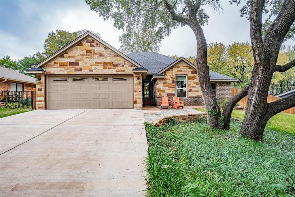 5604 Hondo Dr