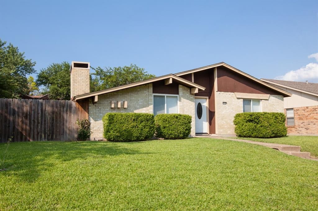 4614 Tealwood Cir