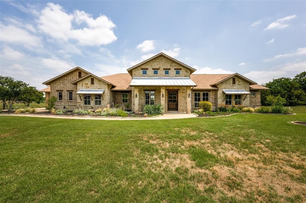 970 Badminton Dr
