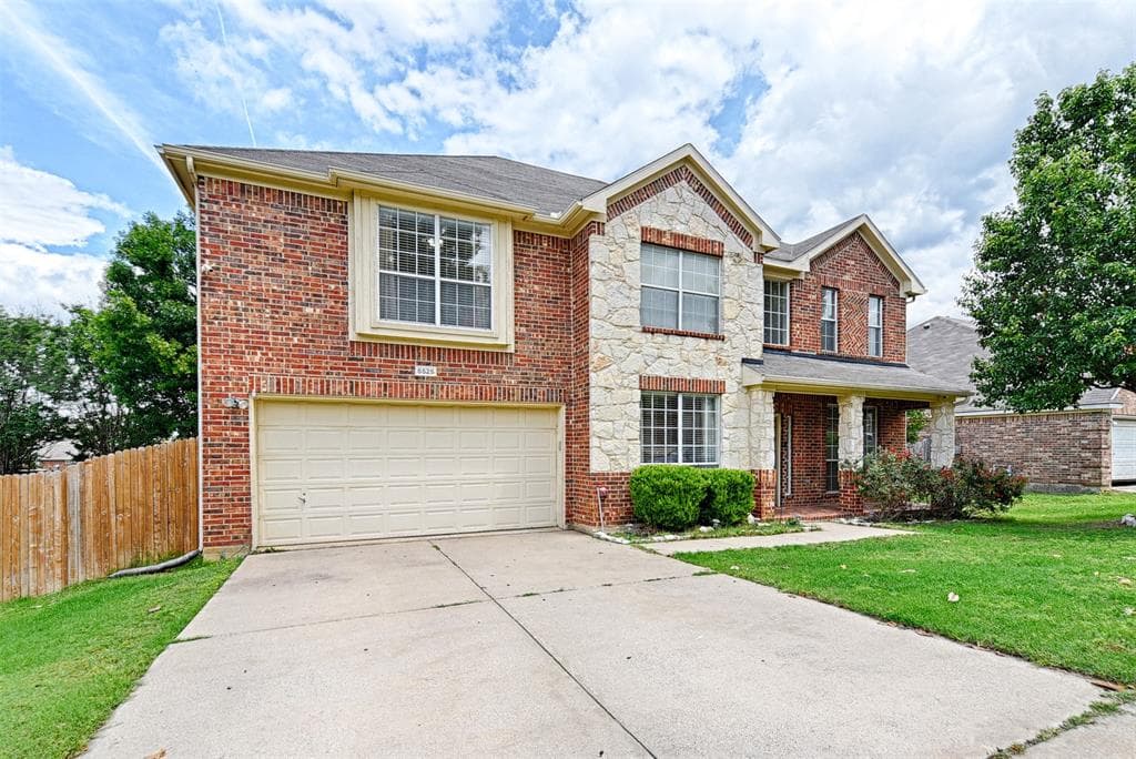 5525 Cranberry Dr