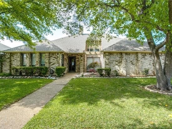 4327 Country Brook Dr