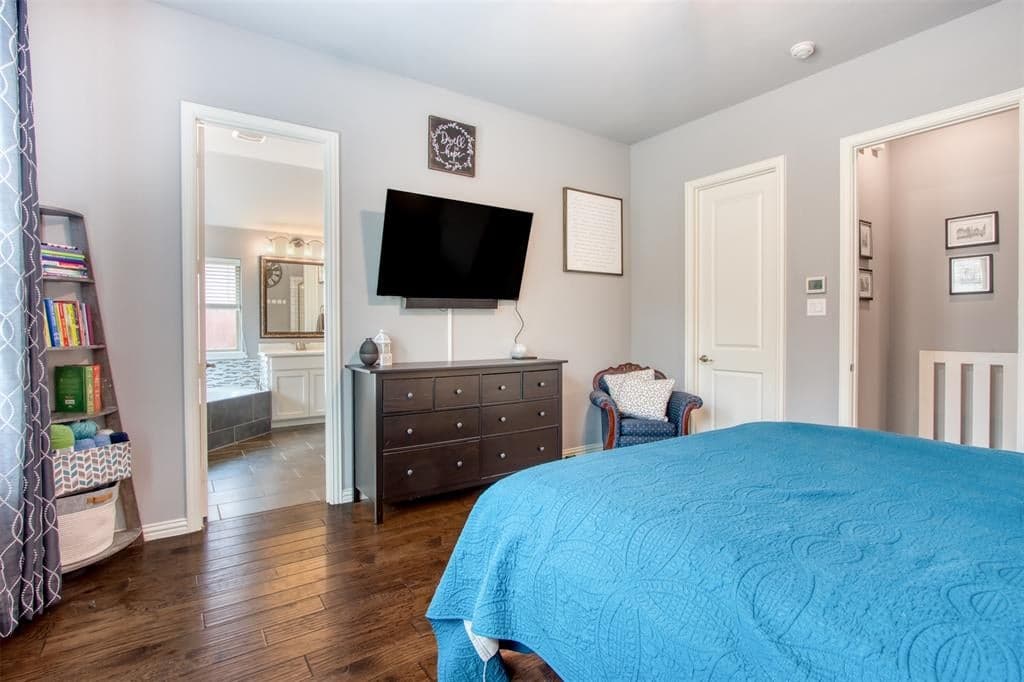 Gallery image 4