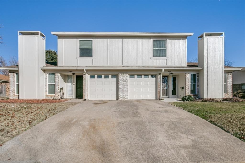 7044 Crosstimbers Ln