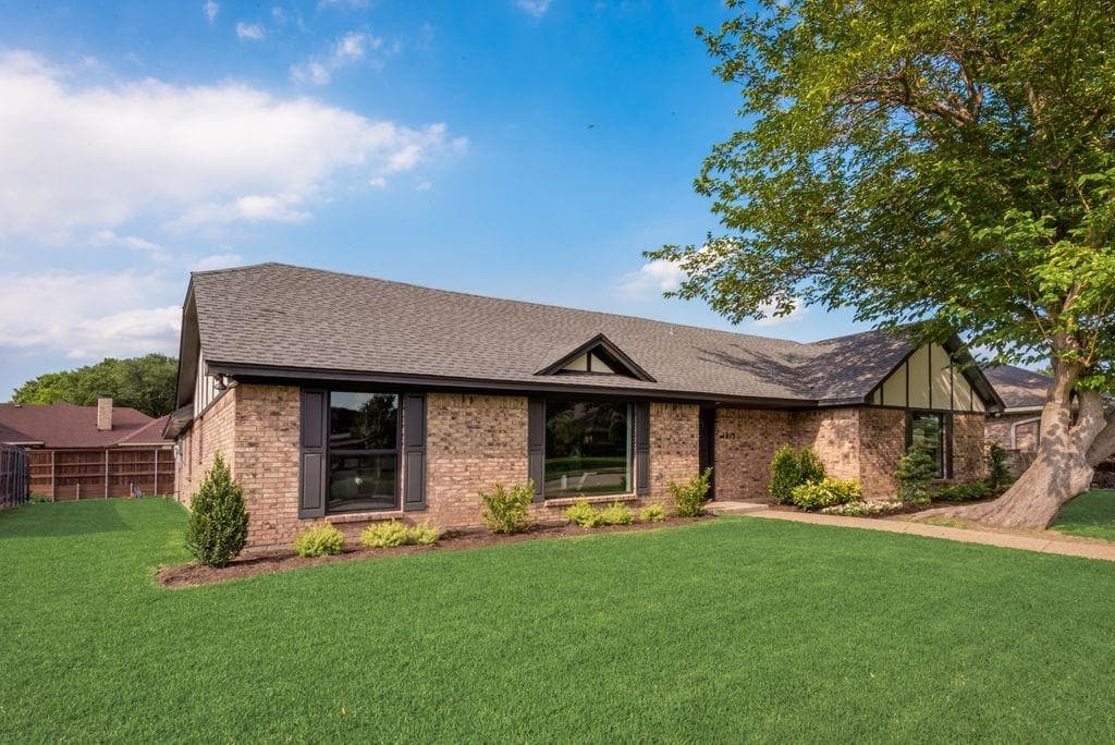 1013 Clinton Dr