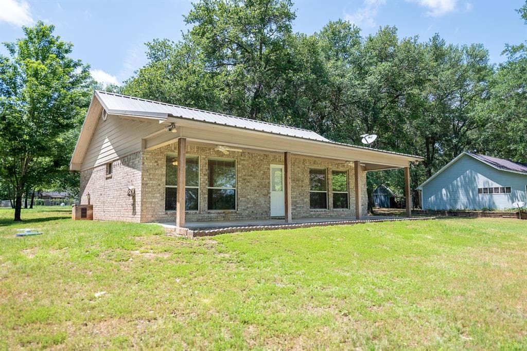 422 Private Road 5861