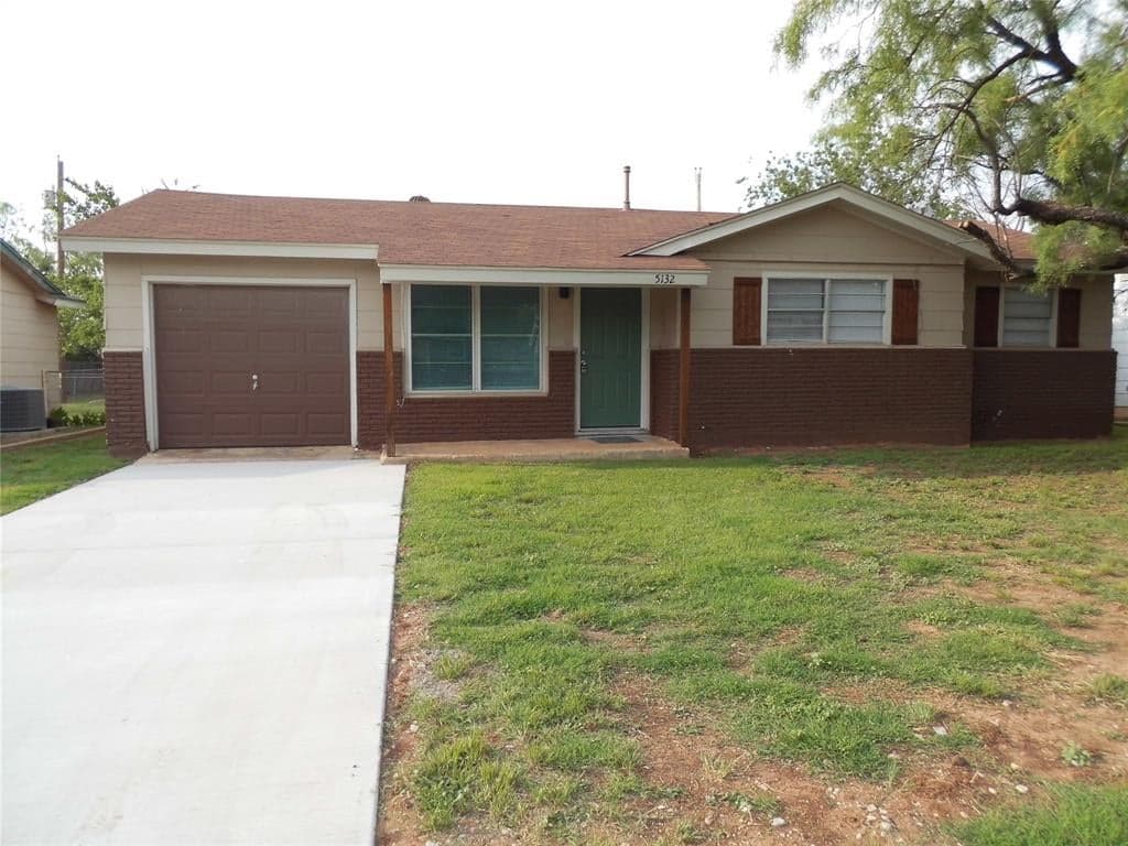 5132 Taos Dr