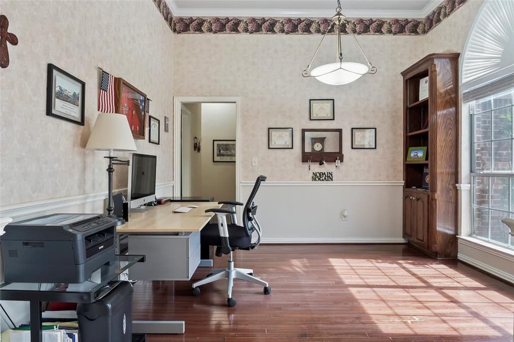 Gallery image 4