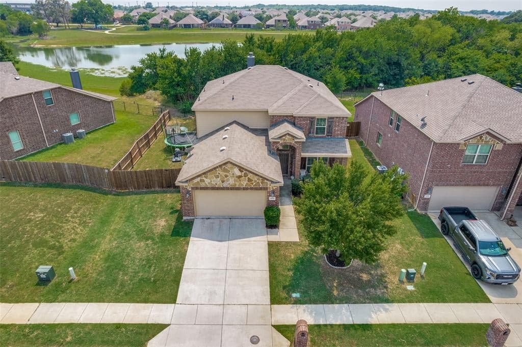 1212 Cheyenne Dr