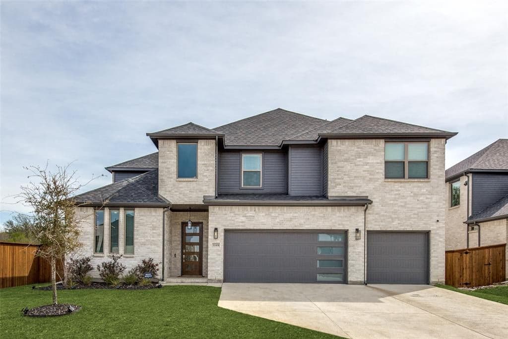 12474 Mikaela Dr