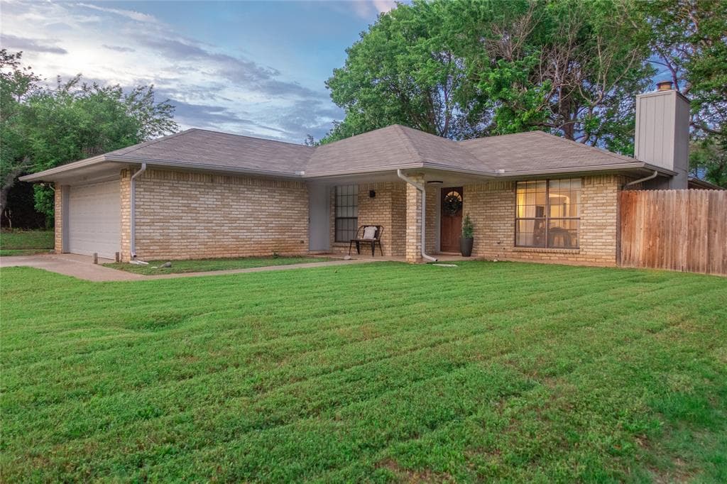 217 Ginger Ln