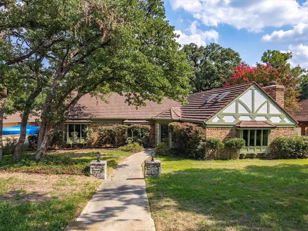 336 Driftwood Ct