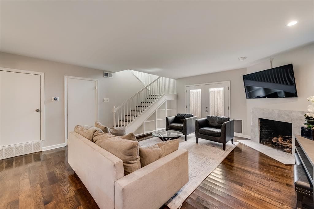 Gallery image 2