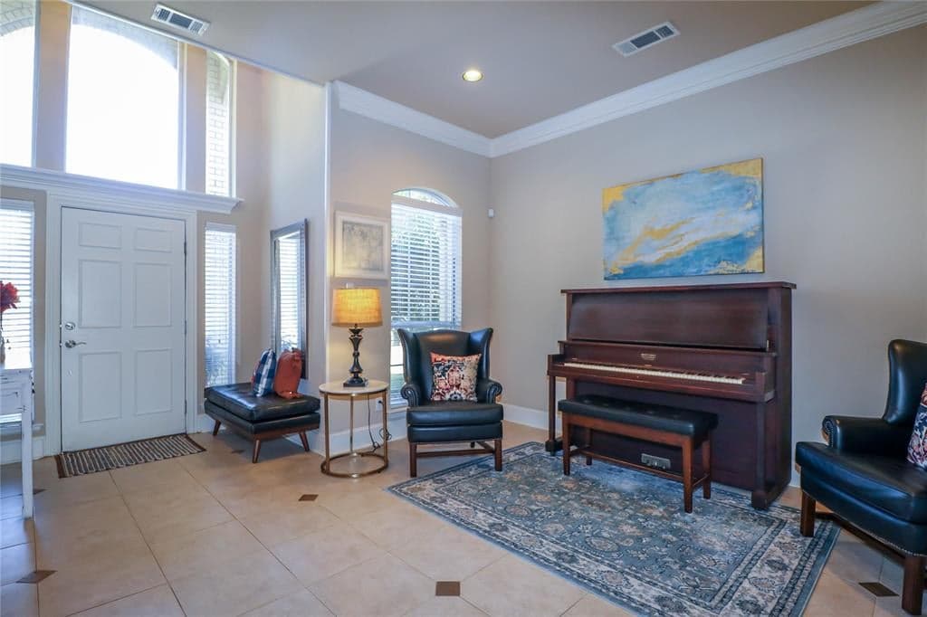 Gallery image 4