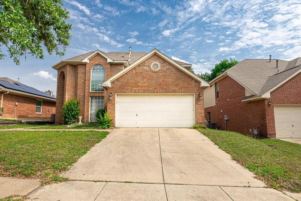 4729 Misty Ridge Dr