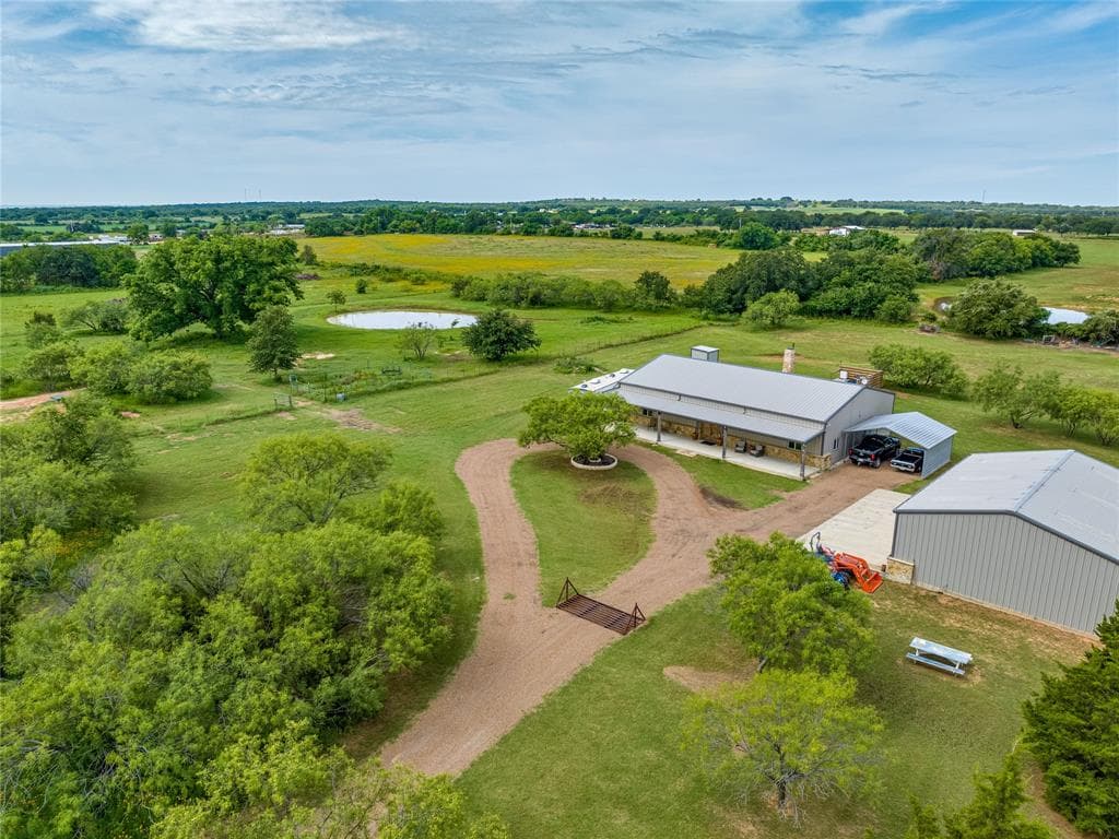 6006 Contrary Creek Rd