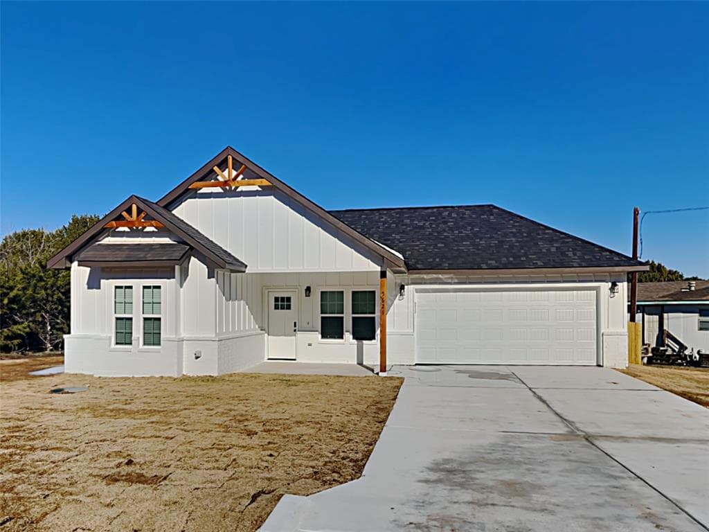 5621 Van Horn Dr