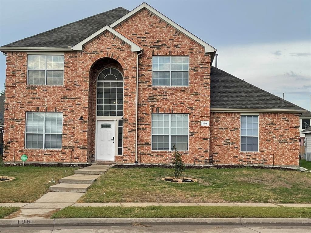 106 N Alder Dr
