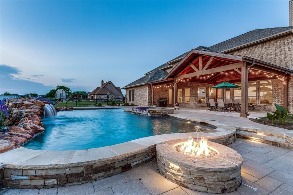9183 Prairie Meadow Ln