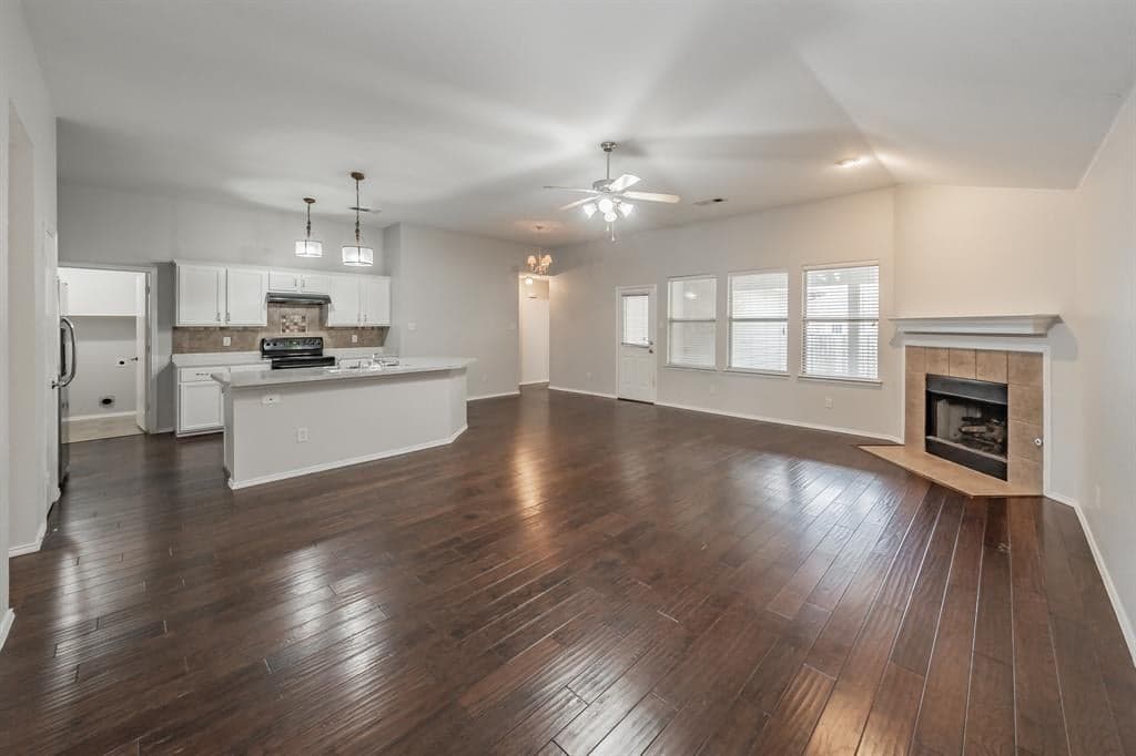 4429 Westbend Ln