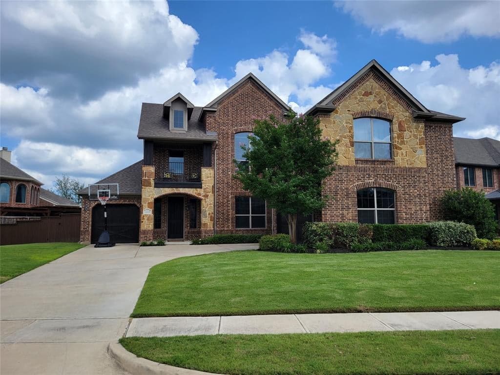 1815 Lewis Crossing Dr