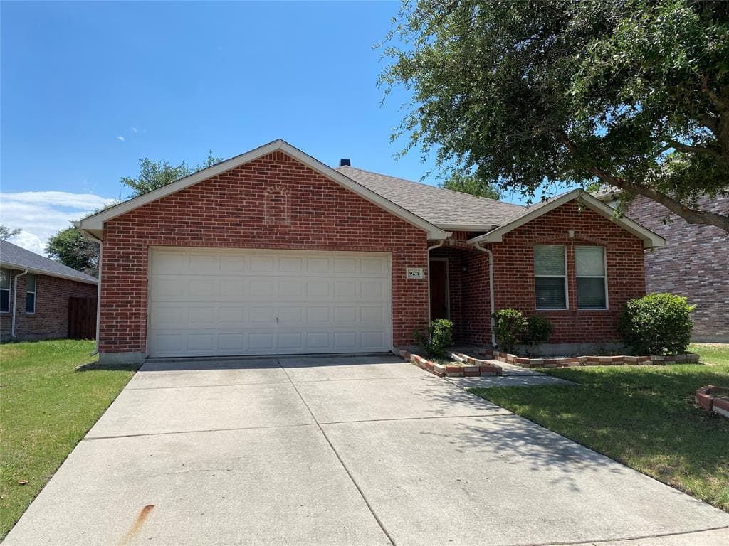 9271 Flores Dr Fl Ores