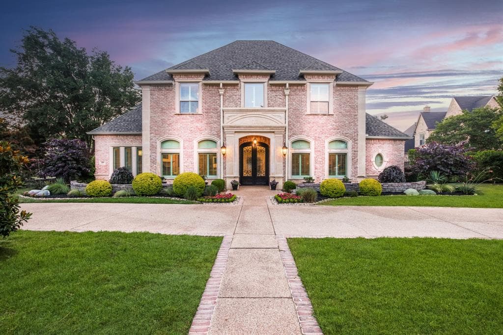409 Oak Ridge Ct