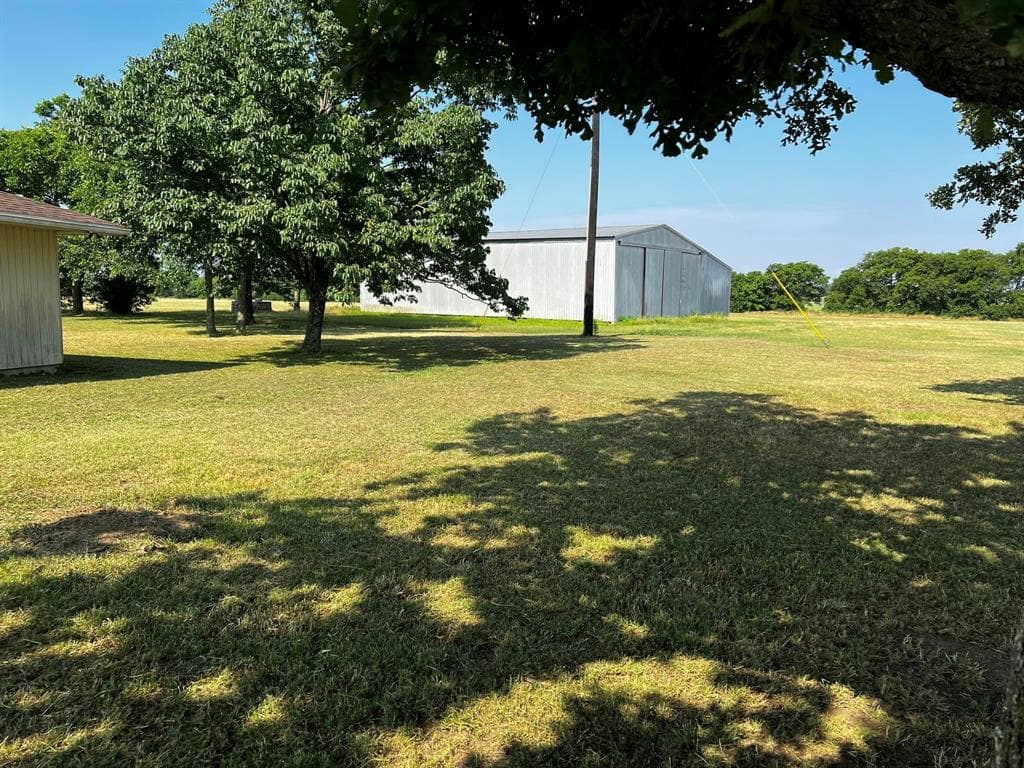 511 Airport Rd