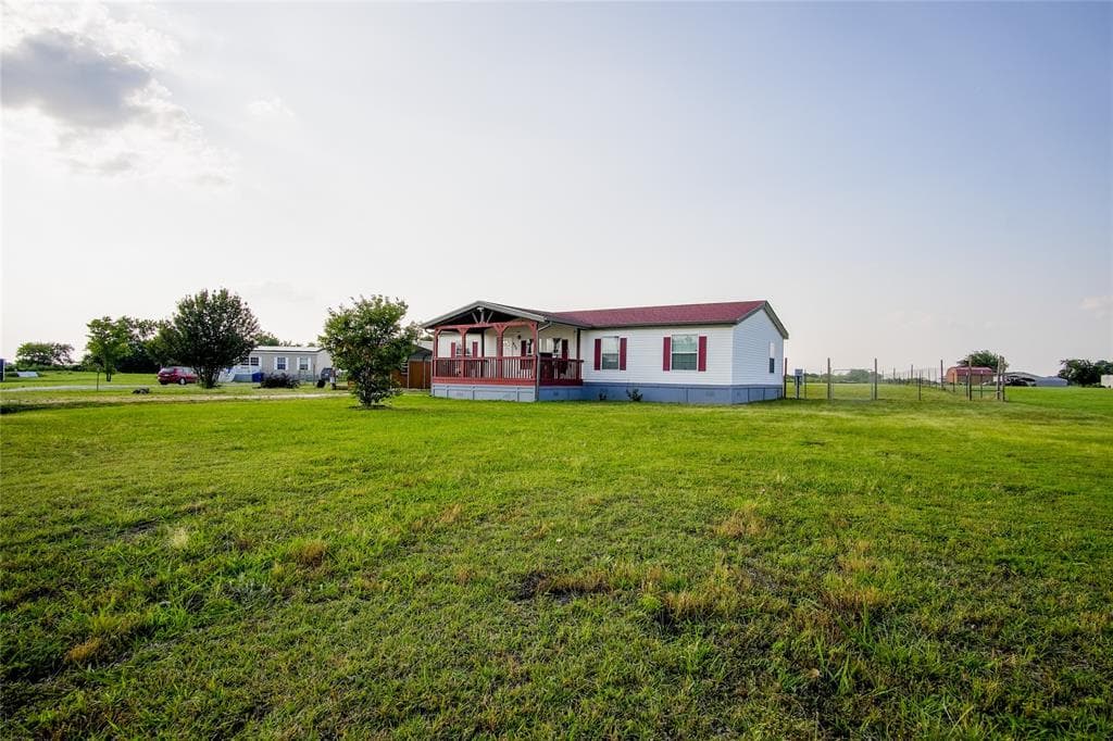 455 Oak Hollow Ln