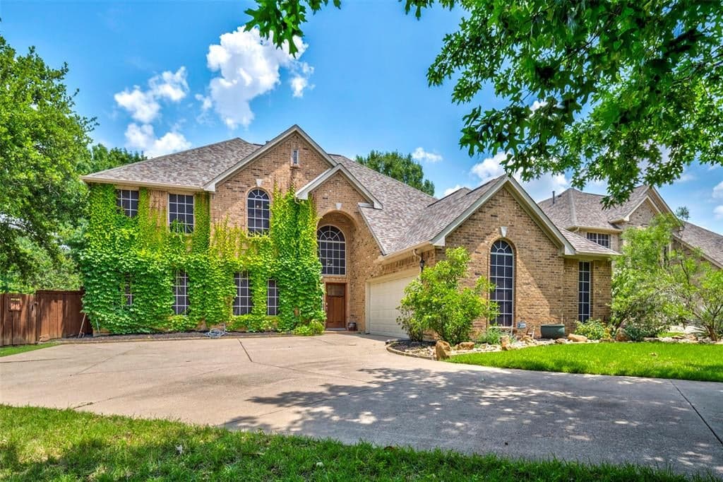 3004 Parkhaven Dr