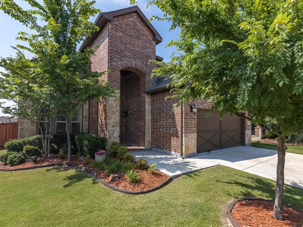14817 Star Creek Dr