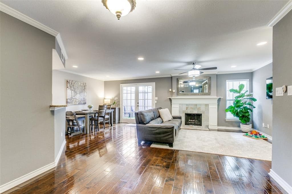 9466 Timberleaf Dr
