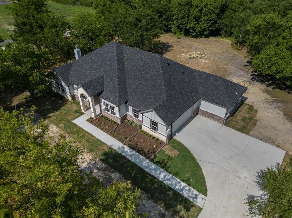 7565 Caddo Creek Rd