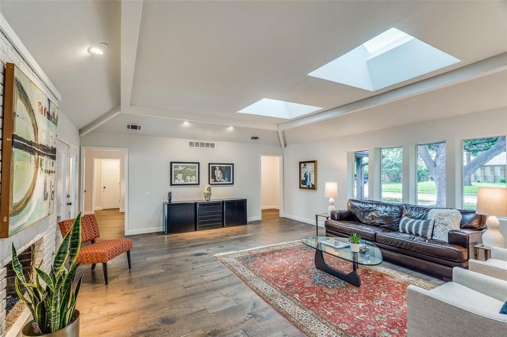 Gallery image 5
